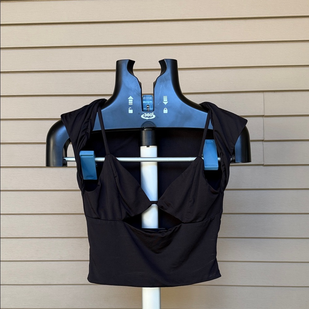 Princess Polly Black Crop Top